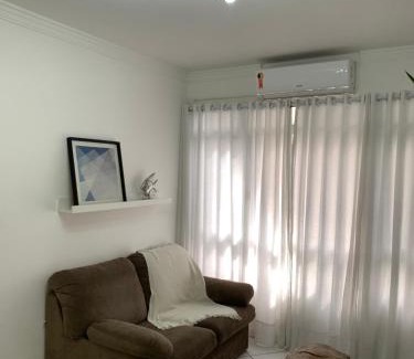 Gonzaga Apartamento | Apartamento em Santos no Gonzaga em frente a praia
