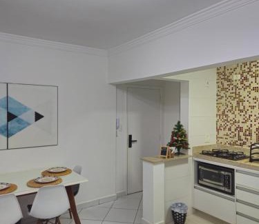 Gonzaga Apartamento | Apartamento em Santos no Gonzaga em frente a praia