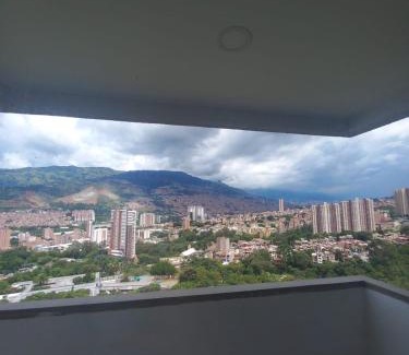 Bello Apartamento | Apartamento en Edificio Puerto paraiso en Bello Antioquia