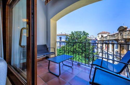 La Trinidad-San Juan y Todos los Santos Apartamento | Apartamento en el Centro con Parking y Terraza
