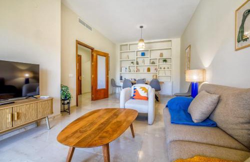 La Trinidad-San Juan y Todos los Santos Apartamento | Apartamento en el Centro con Parking y Terraza