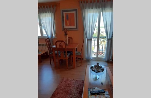 Carballo Apartamento | Apartamento en el centro de Carballo