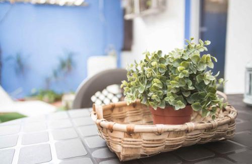 Centro histórico Apartamento | Apartamento en el corazón de Tarragona. Planta baja con patio.