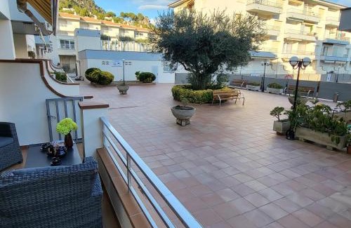 L'Estartit Apartamento | Apartamento en planta baja con piscina, a 600m de playa y centro en L'Estartit - ES-323-39