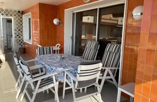 El Roc de Sant Gaieta Apartamento | Apartamento en primera línea de mar