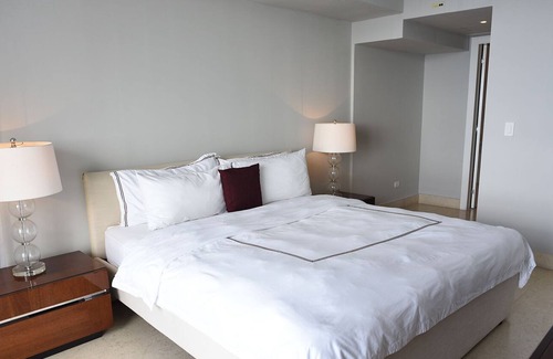 Marbella Apartamento | Apartamento en YOO Vista al mar en Avenida Balboa