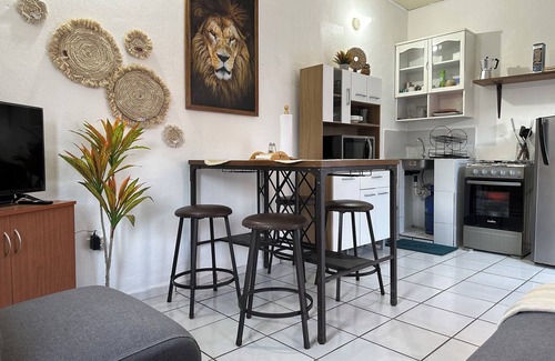 Santa Ana Casa | Apartamento entero cómodo y acogedor con A/C en Santa Ana El Salvador