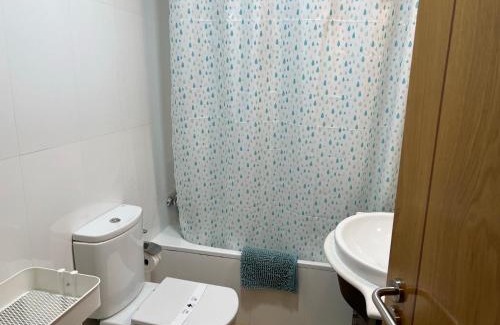 Porto de Espasante Apartamento | Apartamento-Suite Playa en San Antón