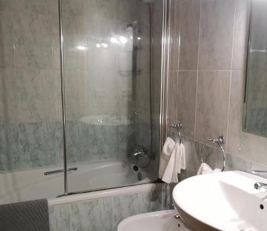 Zaragoza Centro Apartamento | Apartamento Escultor Moreto - PARKING GRATIS