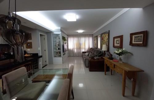 Centro Apartamento | apartamento espaçoso , moderno e com garagem no centro Londrina-Pr