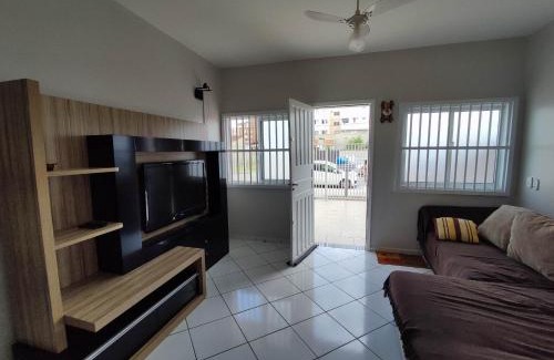 Guaratuba Apartamento | APARTAMENTO ESTRELA DO MAR A 1 QUADRA DO MAR