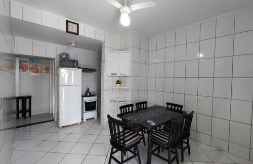 Guaratuba Apartamento | APARTAMENTO ESTRELA DO MAR A 1 QUADRA DO MAR