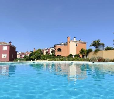 Caserio Los Tarquinos Apartamento | Apartamento Excelente