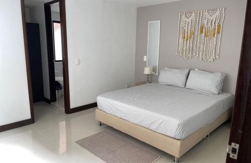 Suramericana Apartamento | Apartamento familiar laureles 203
