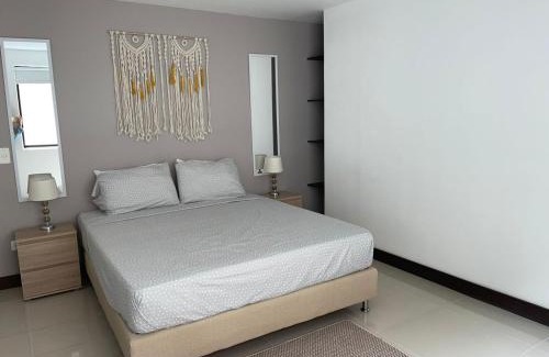 Suramericana Apartamento | Apartamento familiar laureles 203