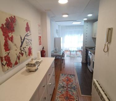 La Corredoria y Ventanielles Apartamento | Apartamento Hospital Los Prados Parking gratuito
