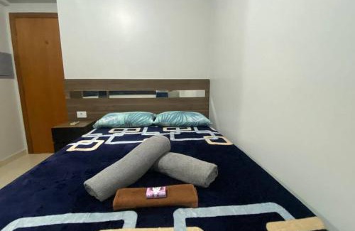 Jardim La Salle Apartamento | Apartamento Inteiro - 2 Quartos com AC - Wifi 300mb - Cozinha Completa - 1 Vaga de Garagem - TV Smart 50 - Sacada - Indicado para Grupos, Hospedes a Trabalho, Família e Pets