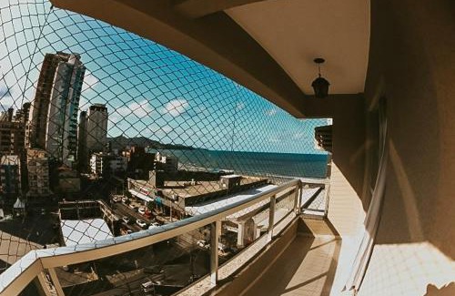 Centro Apartamento | Apartamento Itapema na Av principal à 50 m da praia
