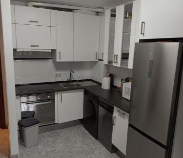Alfoz de Lloredo Apartamento | Apartamento la sal