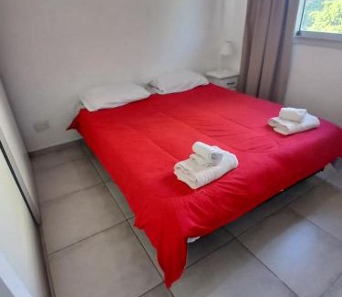Luis Guillon Apartamento | Apartamento LH Cómodo y moderno Cerca del aeropuerto Ezeiza ex fader