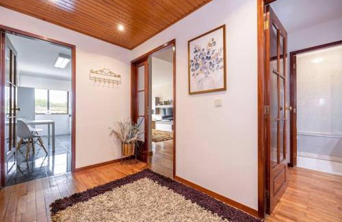 Guimaraes Apartamento | Apartamento Lobo