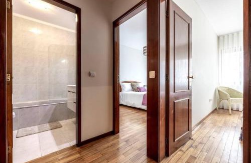 Guimaraes Apartamento | Apartamento Lobo