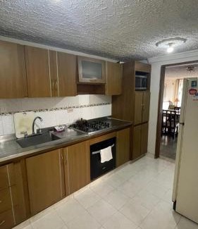 San Fernando Apartamento | Apartamento Los Conquistadores Av Roosevelt ESTADIO, UNIDAD DEPORTIVA, IMBANACO, TEQUENDAMA, SAN FERNANDO