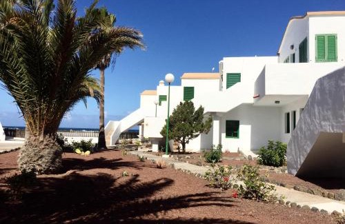 Los Lagos Apartamento | Apartamento Los Lagos Renovated New Kitchen & More