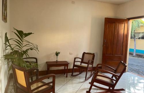 Leon Apartamento | Apartamento Los Monges