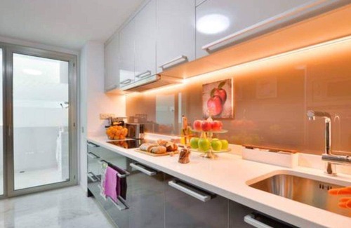 Figueretas Apartamento | Apartamento lujo en la primera linea del mar con parking privado