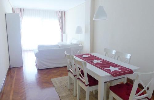 Mendebaldea Apartamento | Apartamento luminoso, funcional y amplio en zona hospitalaria