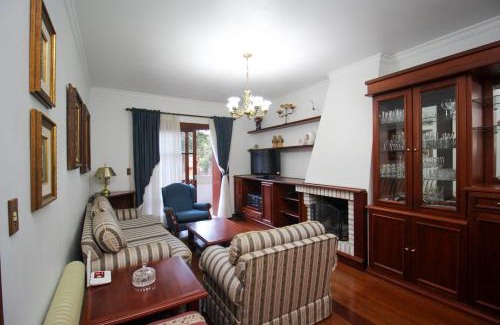 Bairro Lago Negro Apartamento | Apartamento Luxo 2 Suítes a 200m do Lago