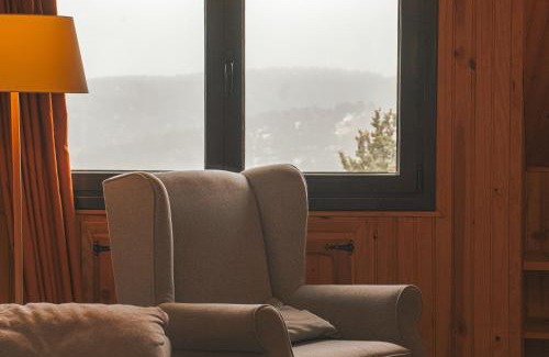 Alcalá de la Selva Apartamento | Apartamento montaña con piscina y zona deportiva.
