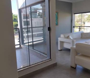 Aguas de Sao Pedro Apartamento | Apartamento no centro da cidade - Próximo ao Thermas Water Park - 3 suítes
