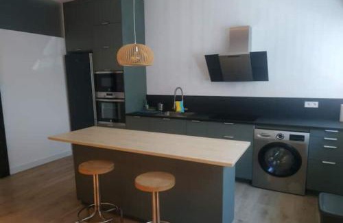 Ciudad Lineal Apartamento | Apartamento nuevo y tranquilo con acceso independiente