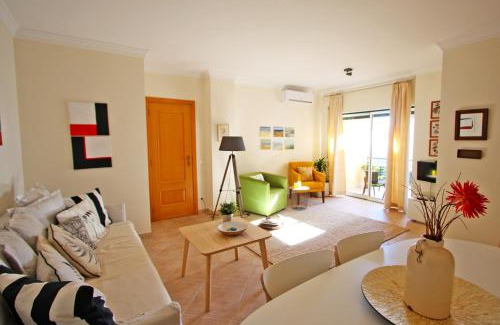 Santa Luzia Apartamento | Apartamento Oliveira