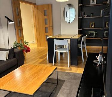 Las Campas y San Claudio Apartamento | Apartamento Oviedo Naranco