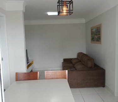 Muquicaba Apartamento | Apartamento Pé na Areia, Wi-Fi e Garagem Privativa início da Praia do Morro