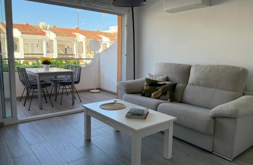 Peñíscola Apartamento | Apartamento pegado al mar .