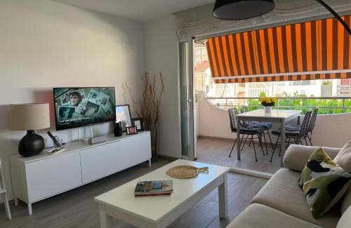 Peñíscola Apartamento | Apartamento pegado al mar .