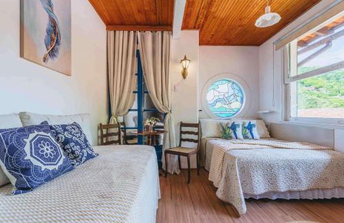 Petropolis Apartamento | Apartamento Piscina Cinematográfica em Petrópolis-Itaipava
