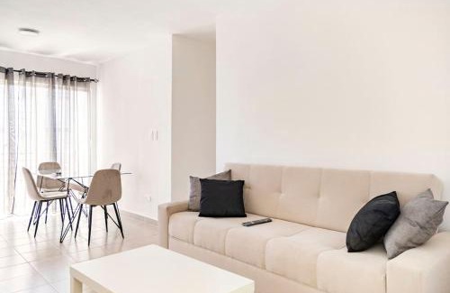 Santo Domingo Este Apartamento | Apartamento próximo al Aeropuerto y a la playa!