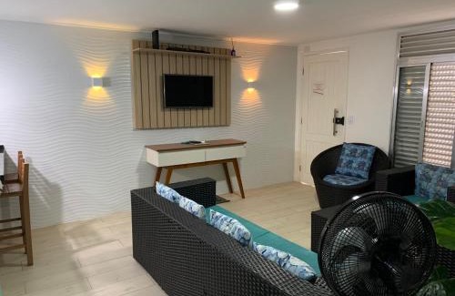 Jardim Vitoria Apartamento | Apartamento Praia Enseada Guarujá Wilma - próximo da praia - com ar condicionado e vaga para carro