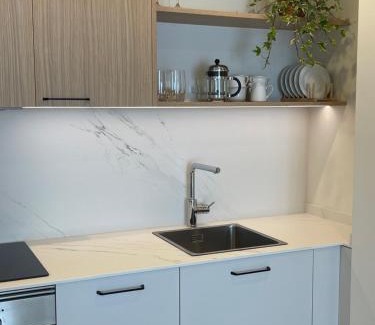 Mino Apartamento | Apartamento R14 en Miño con 2 dormitorios, salón-cocina, 1 baño y zona de lavandería, situado cerca de las playas