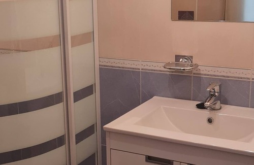 Vigo Apartamento | Apartamento Recién Reformado con Parking Propio