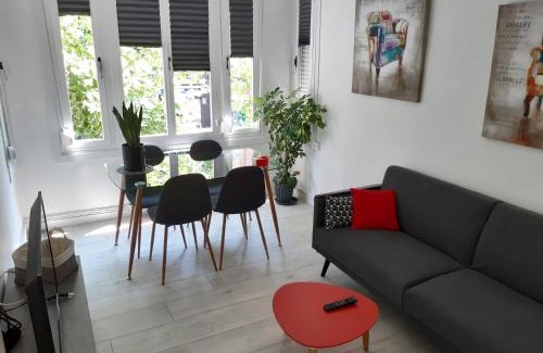 Centro de Logroño Apartamento | Apartamento Somosierra a 5 minutos del centro histórico para 8 personas