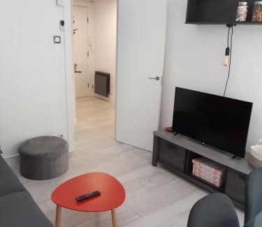 Centro de Logroño Apartamento | Apartamento Somosierra a 5 minutos del centro histórico para 8 personas