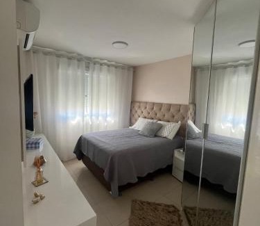 Camaqua Apartamento | Apartamento suíte com estacionamento