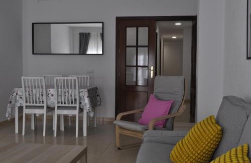 San Juan del Puerto Apartamento | APARTAMENTO TURISTICO 'RIOS' by NAMESTIA