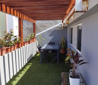 Praia Apartamento | Apartamento T1, amplo e arrejado